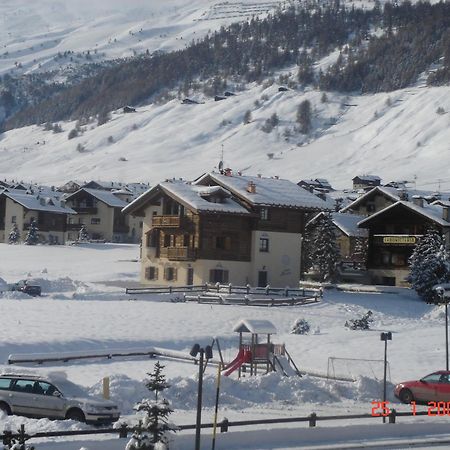 Baita La Cometa Livigno Bagian luar foto