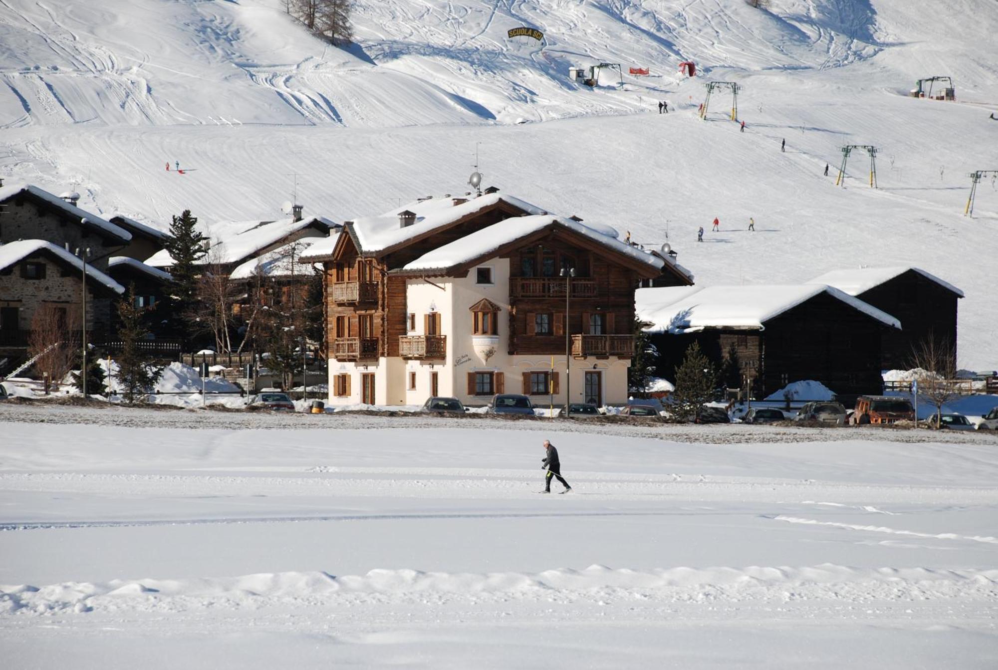 Baita La Cometa Livigno Bagian luar foto