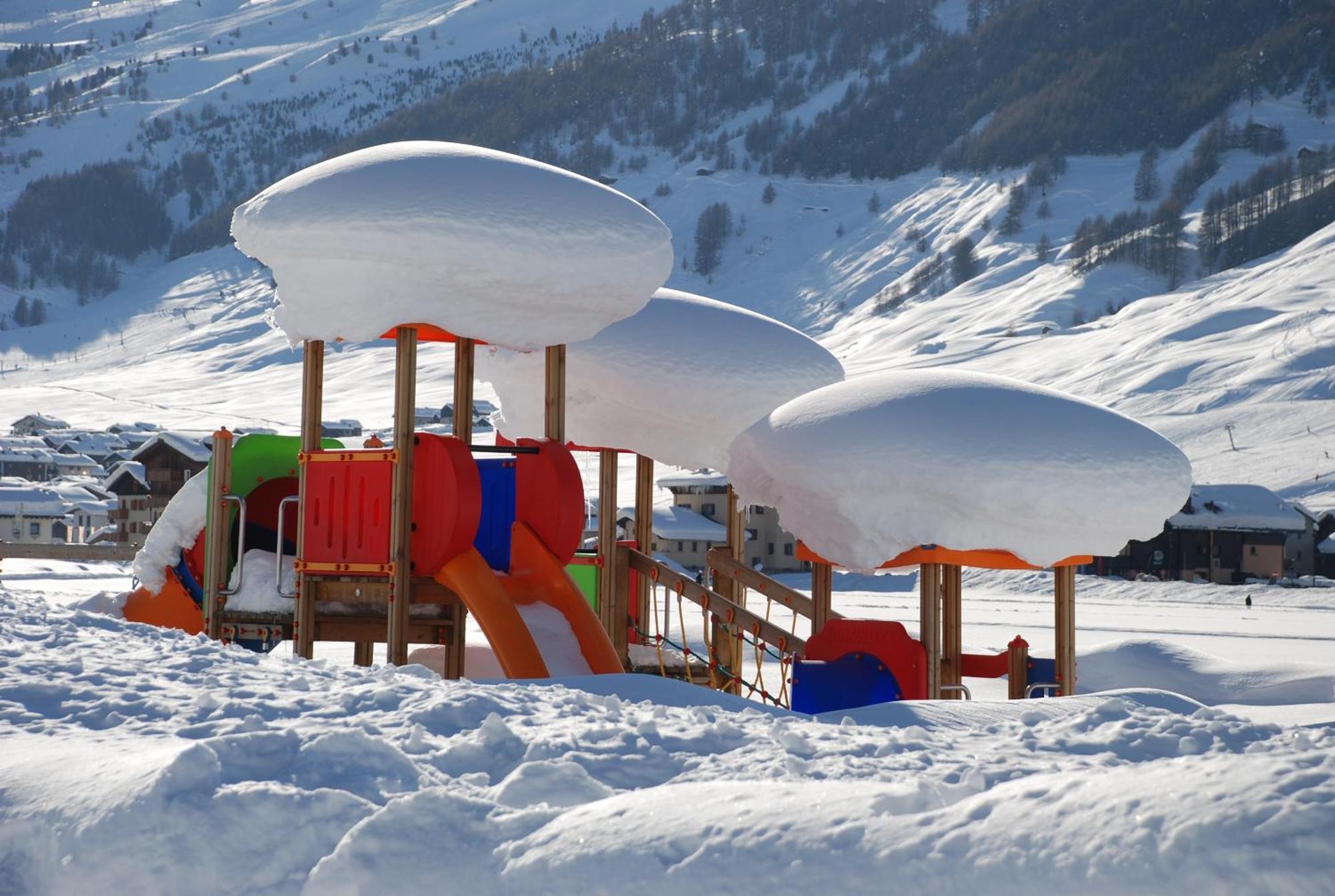 Baita La Cometa Livigno Bagian luar foto